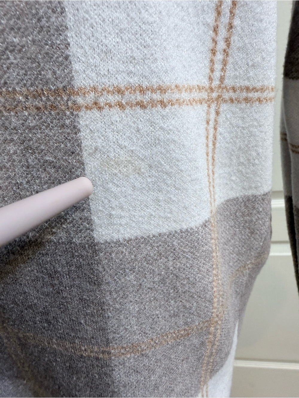 Rachel Zoe Plaid Mock Neck Sweater in Taupe and Cream Size L - Picture 9 of 9
